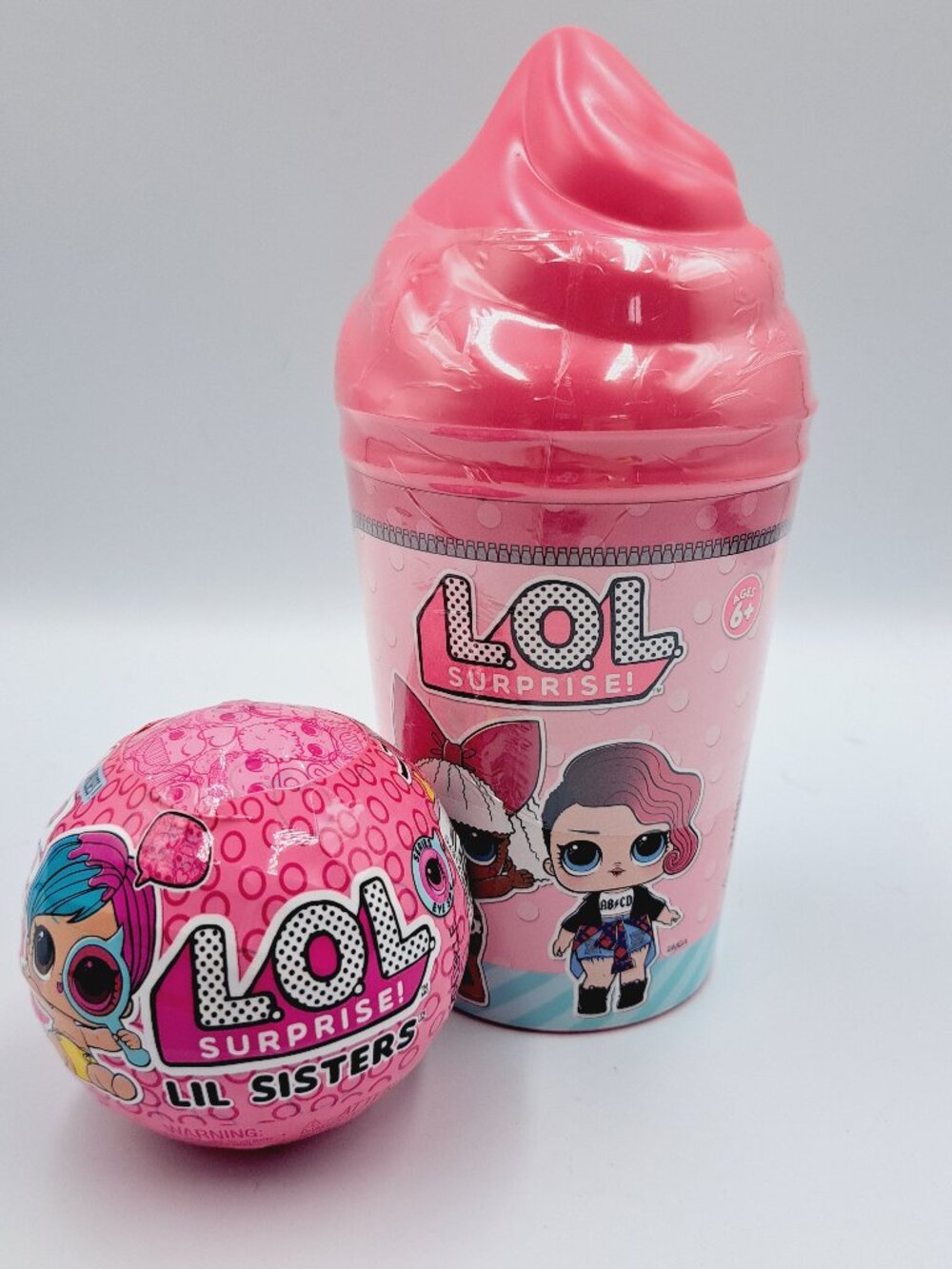 LOL Surprise Lil Sisters Bundle Eye Spy & 8 Piece Accessories Surprise Series 4